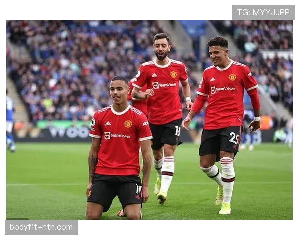 麦迪逊与厄德高：体系核心角色的战术对比分析